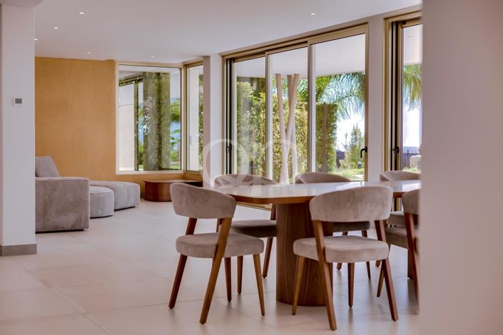 Image No.55-4 Bed House for sale