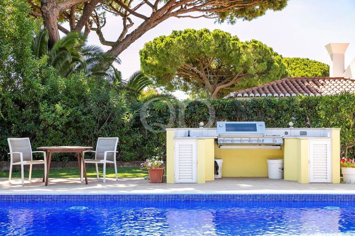 Image No.24-4 Bed House for sale