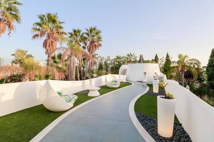 Image No.23-5 Bed House for sale