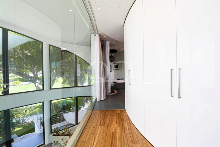 Image No.27-5 Bed House for sale