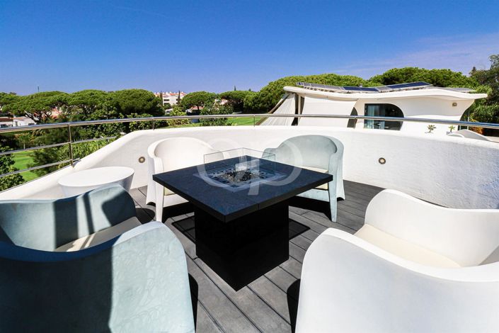 Image No.32-5 Bed House for sale