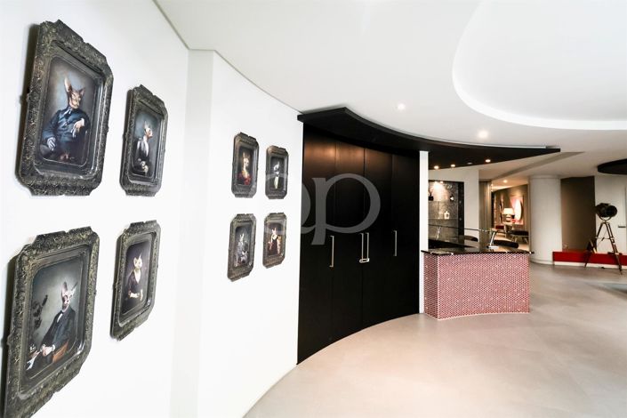 Image No.35-5 Bed House for sale