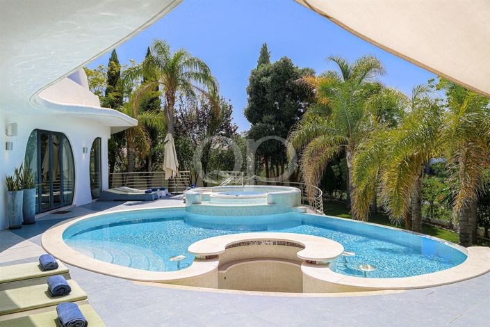 Image No.45-5 Bed House for sale