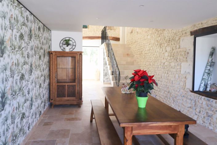 Image No.4-6 Bed House for sale