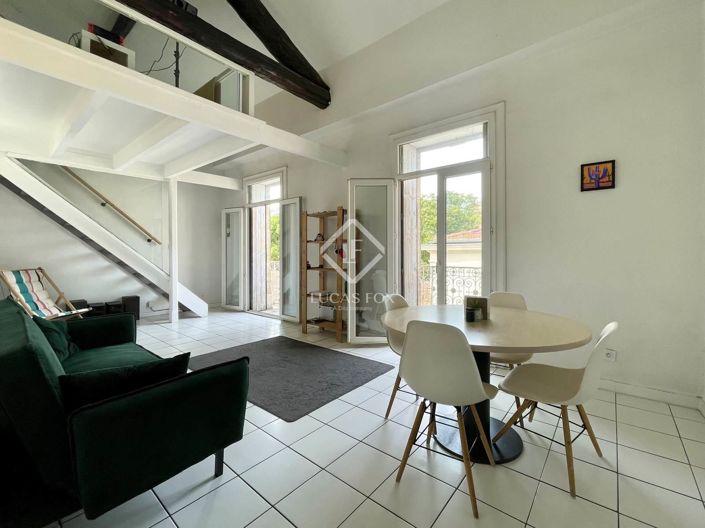 Image No.2-7 Bed House for sale