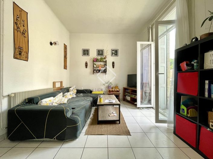 Image No.5-7 Bed House for sale