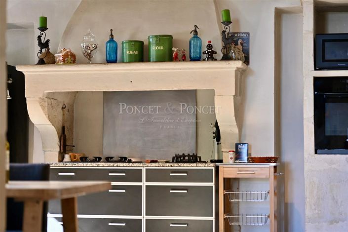 Image No.15-10 Bed House for sale