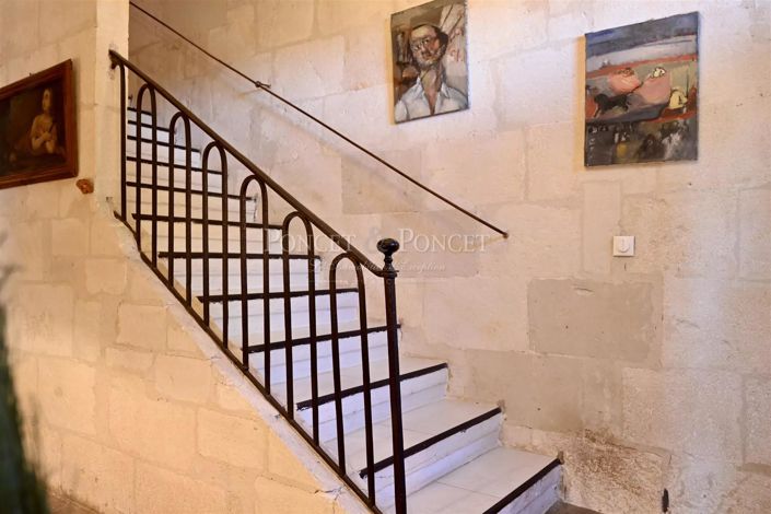 Image No.19-10 Bed House for sale