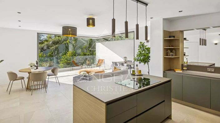 Image No.4-3 Bed Apartment for sale