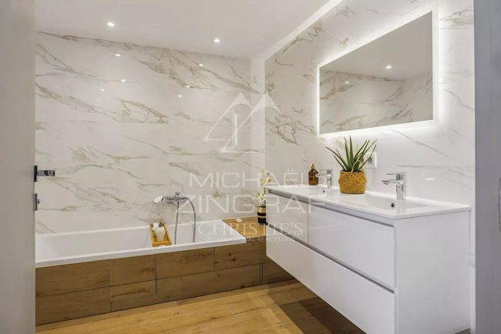 Image No.8-3 Bed Apartment for sale