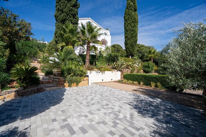 Image No.4-4 Bed House for sale