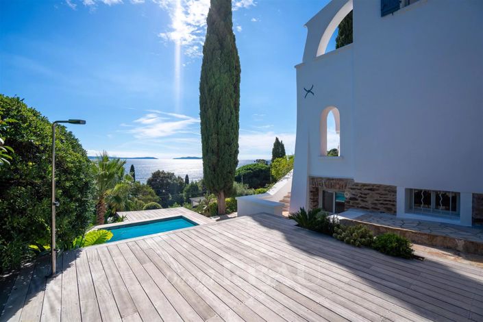 Image No.5-4 Bed House for sale