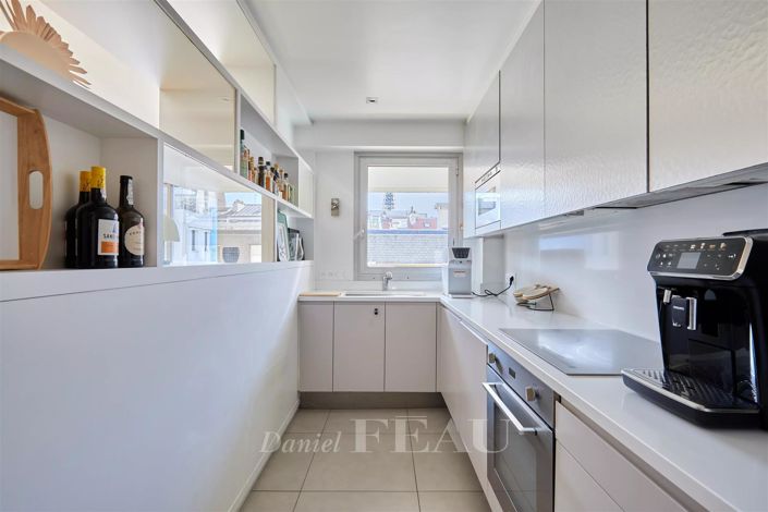 Image No.14-3 Bed Apartment for sale