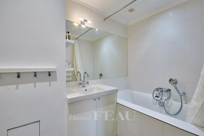 Image No.19-3 Bed Apartment for sale