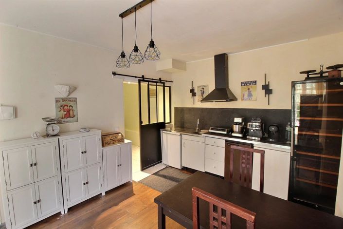 Image No.7-4 Bed House for sale