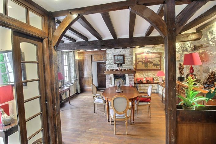 Image No.9-4 Bed House for sale