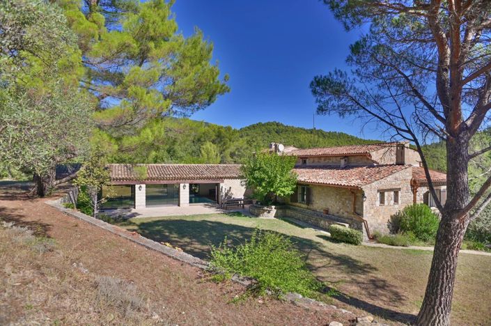 Image No.8-5 Bed House for sale