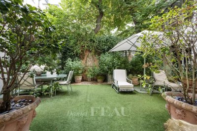 2 Bed Apartment for sale