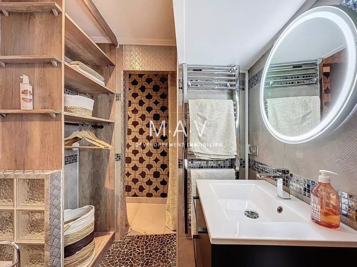 Image No.12-Apartment for sale