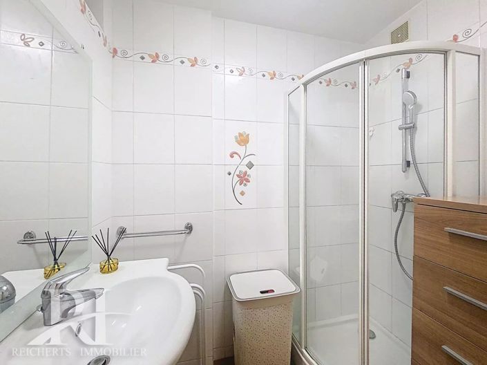 Image No.6-Apartment for sale