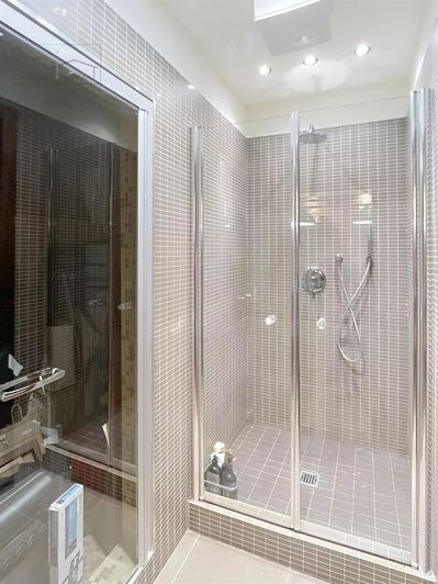 Image No.19-Apartment for sale