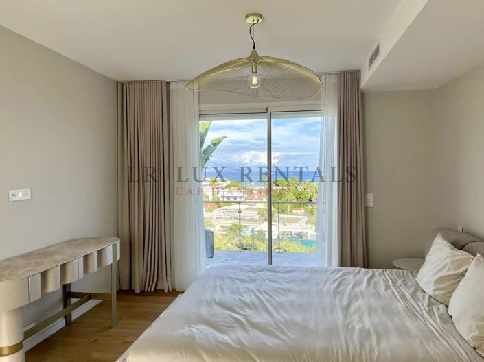 Image No.9-6 Bed House for sale