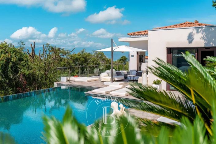 Image No.2-3 Bed House for sale