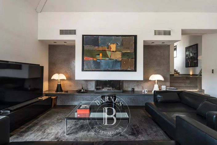 Image No.7-3 Bed House for sale