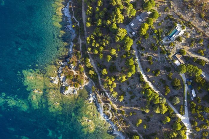 Image No.22-6 Bed House for sale