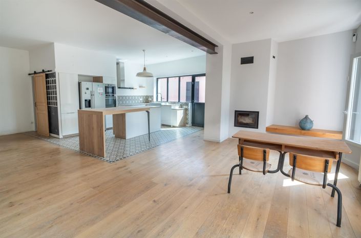 Image No.7-4 Bed House for sale