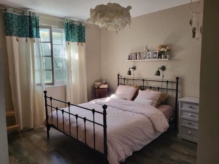 Image No.4-3 Bed House for sale