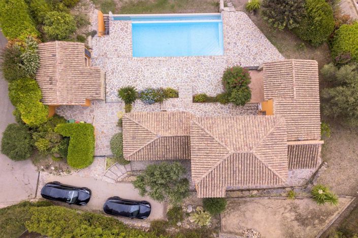 Image No.6-4 Bed House for sale