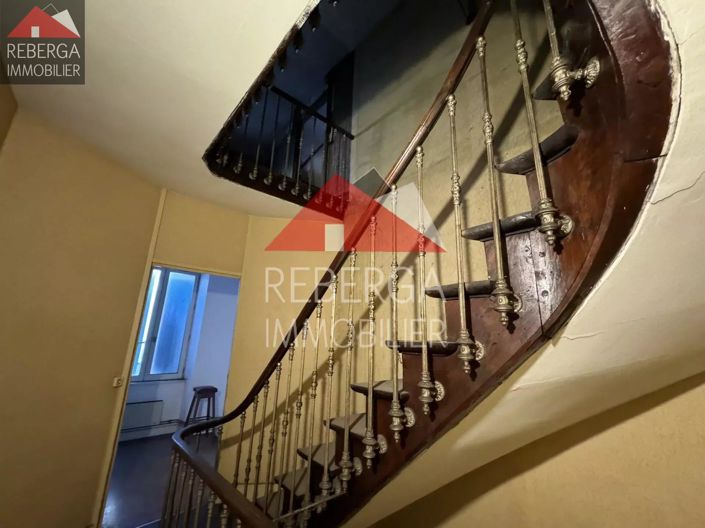 Image No.10-5 Bed House for sale