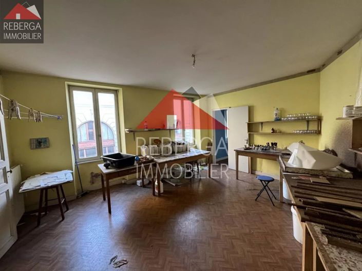 Image No.4-5 Bed House for sale