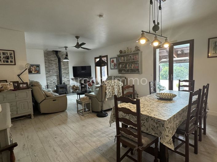 Image No.7-3 Bed House for sale