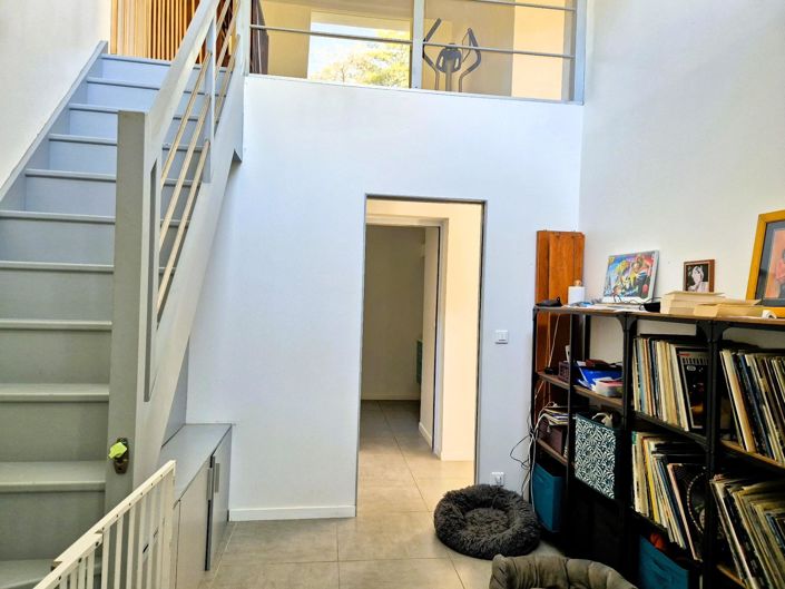 Image No.16-5 Bed House for sale