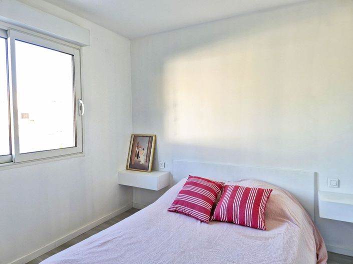 Image No.19-5 Bed House for sale