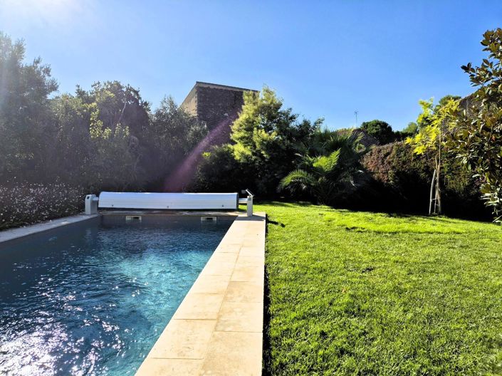 Image No.30-5 Bed House for sale