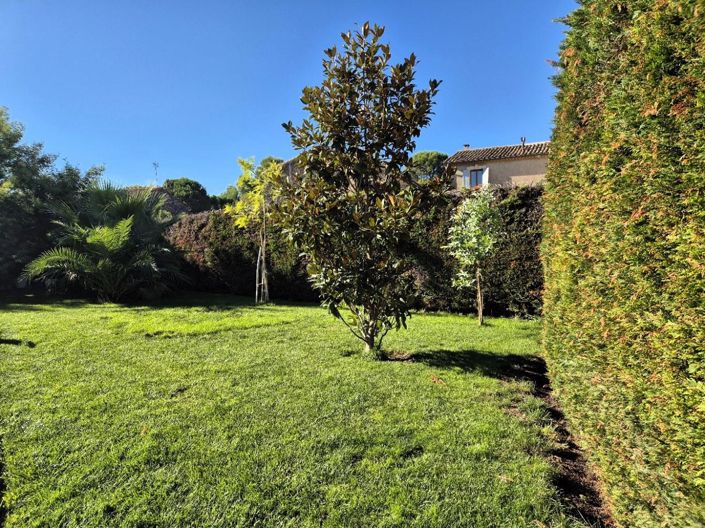 Image No.36-5 Bed House for sale