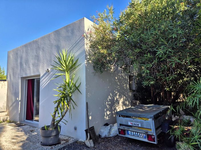 Image No.40-5 Bed House for sale