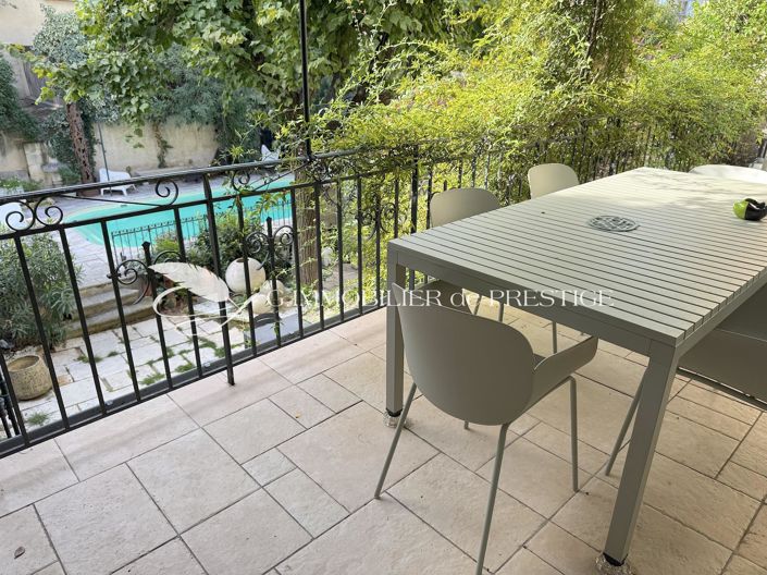 Image No.10-5 Bed House for sale