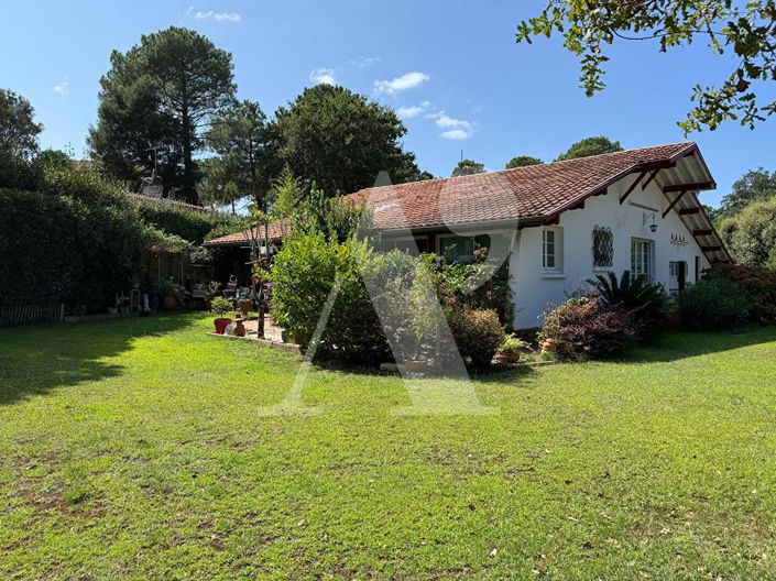 Image No.3-3 Bed House for sale