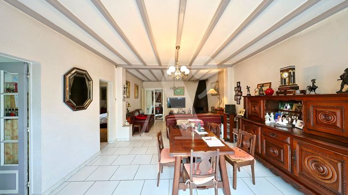 Image No.5-3 Bed House for sale