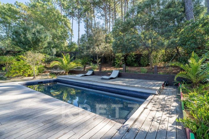 Image No.9-5 Bed House for sale