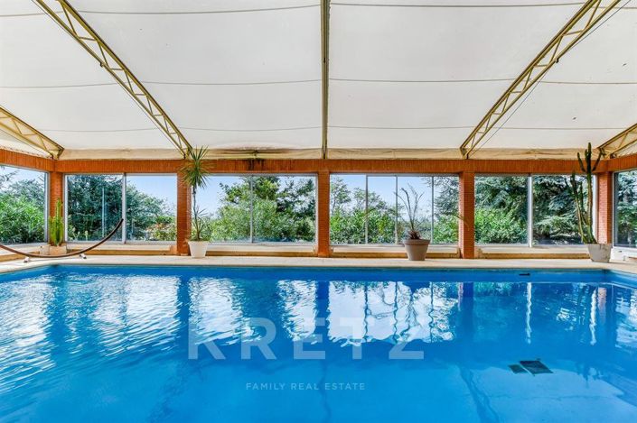 Image No.3-5 Bed House for sale