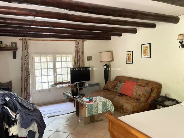 Image No.16-6 Bed House for sale