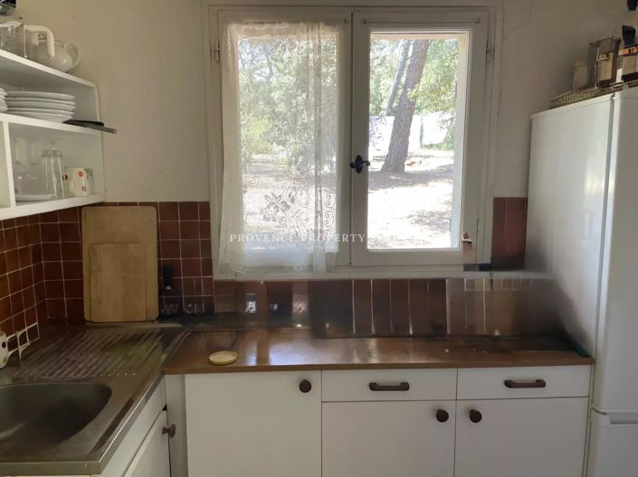 Image No.17-6 Bed House for sale