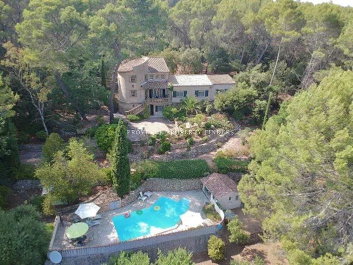 Image No.27-6 Bed House for sale