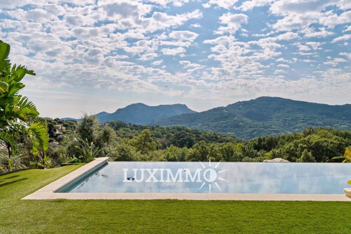 Image No.2-4 Bed House for sale