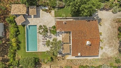 6 Bed House for sale